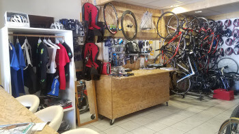 La Bonne Echappée first shop in Lisle sur Tarn.
